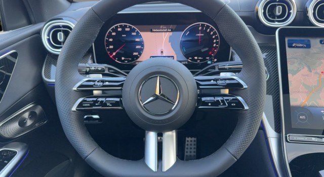 MERCEDES-BENZ GLC 300 e 4Matic 9G-Tronic