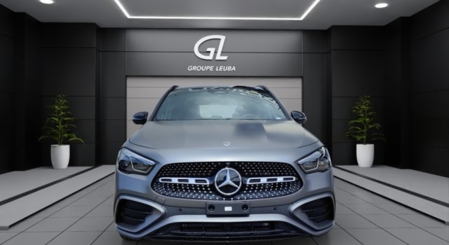 MERCEDES-BENZ GLA 220 4Matic 8G-DCT