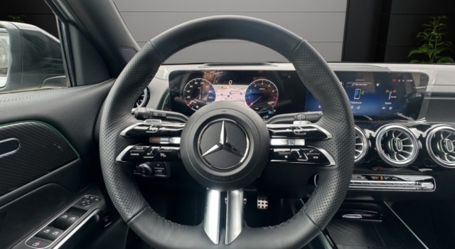 MERCEDES-BENZ GLB 250 4Matic 8G-Tronic