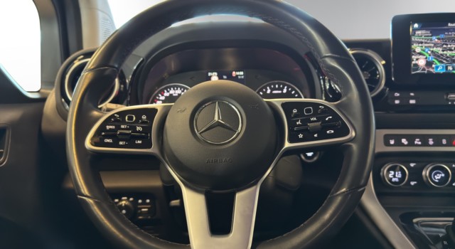 MERCEDES-BENZ T-CLASS T-Klasse 180D Style A
