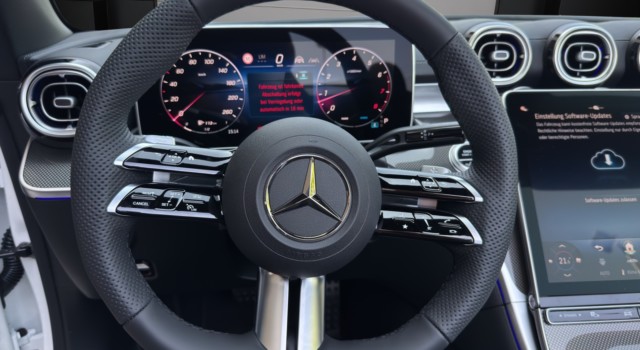 MERCEDES-BENZ CLE 200 Cabrio 4Matic 9G-Tronic
