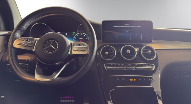 MERCEDES-BENZ GLC 200 AMG Line 4Matic
