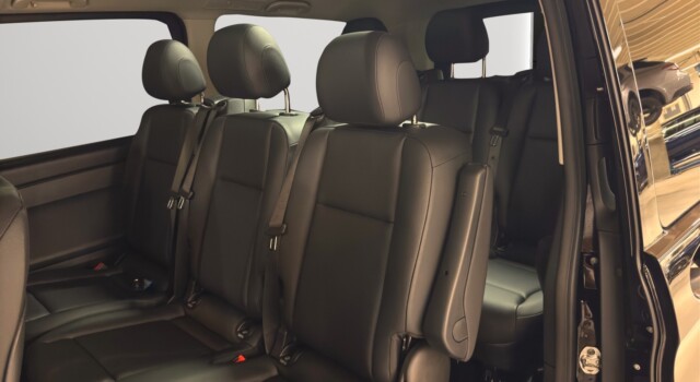 MERCEDES-BENZ VITO 116 CDI Lang Select Family Tourer 4Matic 9G-Tronic