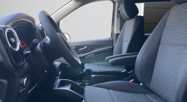 MERCEDES-BENZ VITO 116 CDI Lang Select Family Tourer 4Matic 9G-Tronic