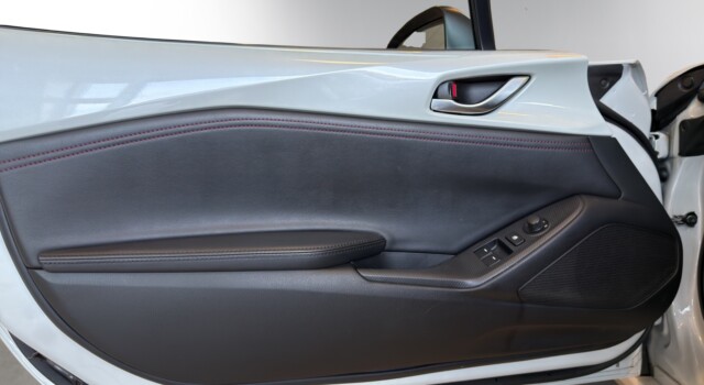 MAZDA MX-5 SKYACTIV-G 160 Revol