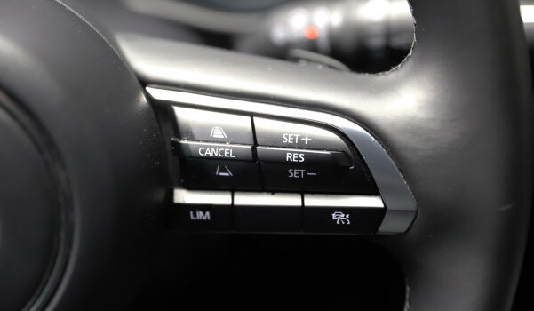 MAZDA 3 Hatchback SKYACTIV-G M Hybrid 150 Exclusive Line Automat