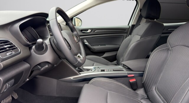 RENAULT MÉGANE Mégane 1.3 16V Turbo Zen EDC