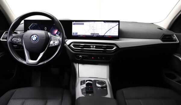 BMW 330 e xDrive Steptronic