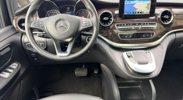 MERCEDES-BENZ V 220 d Exclusive lang 4Matic 9G-Tronic