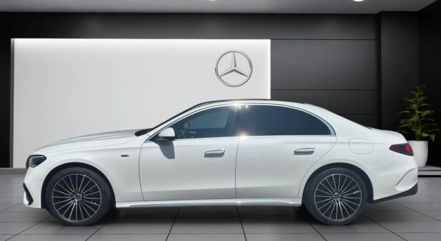 MERCEDES-BENZ E 400 e 4Matic 9G-Tronic