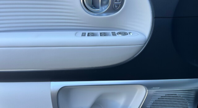 HYUNDAI IONIQ 9 110kWh Vertex Caligraphy 4WD