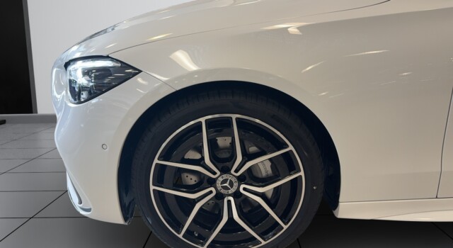 MERCEDES-BENZ C 220 d T 4 Matic