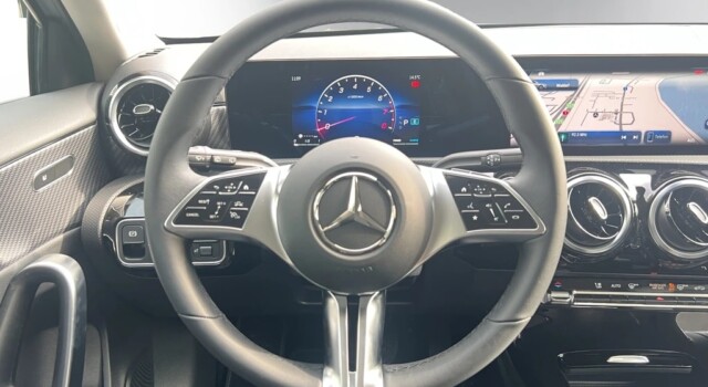 MERCEDES-BENZ A 250 4Matic 8G-DCT
