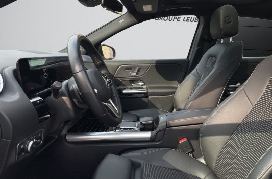MERCEDES-BENZ GLA 250 Progressive4Matic