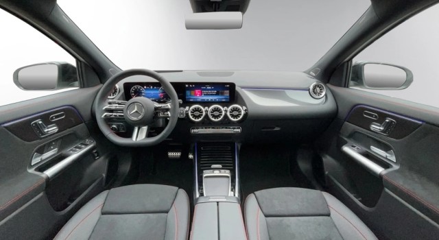 MERCEDES-BENZ GLA 250 4Matic 8G-DCT Swiss Star
