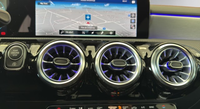 MERCEDES-BENZ CLA 35 AMG 4Matic