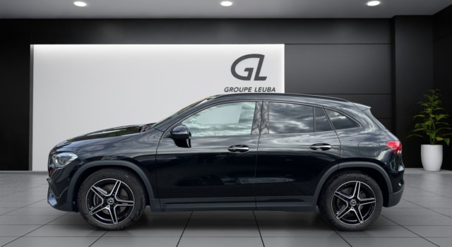 MERCEDES-BENZ GLA 250 4Matic AMG Line 8G-DCT