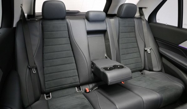 MERCEDES-BENZ GLE 300 d AMG Line 4Matic
