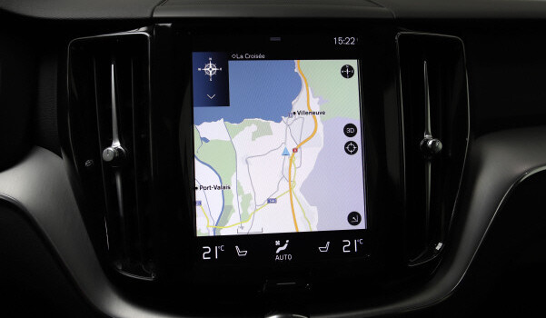 VOLVO XC60 T8 eAWD Momentum