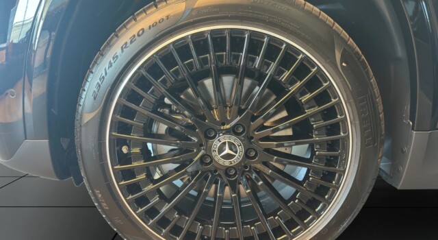 MERCEDES-BENZ EQB 350 66,5 kWh 4Matic Excellence