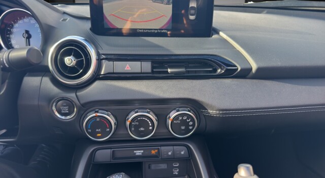 MAZDA MX-5 Skyactiv-G 132 Homura