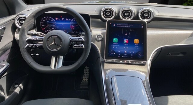 MERCEDES-BENZ GLC 300 4Matic 9G-Tronic