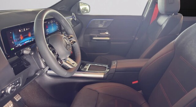 MERCEDES-BENZ GLA 35 AMG GLA AMG 35 4Matic 8G-DCT