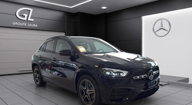 MERCEDES-BENZ GLA 220 4Matic 8G-DCT