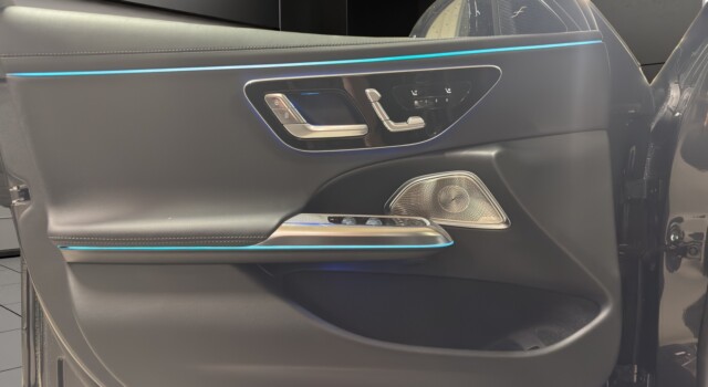 MERCEDES-BENZ E 220 d T 4Matic 9G-Tronic