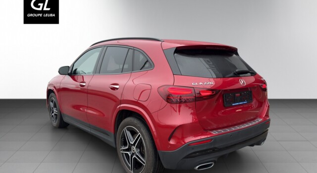 MERCEDES-BENZ GLA 220 4Matic 8G-DCT