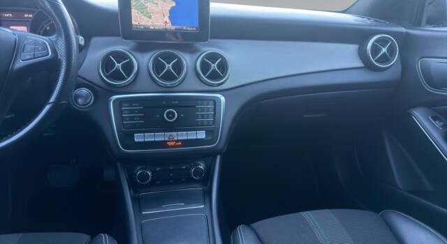 MERCEDES-BENZ CLA 200 CLA Shooting Brake 200 d Night Star 7G-DCT