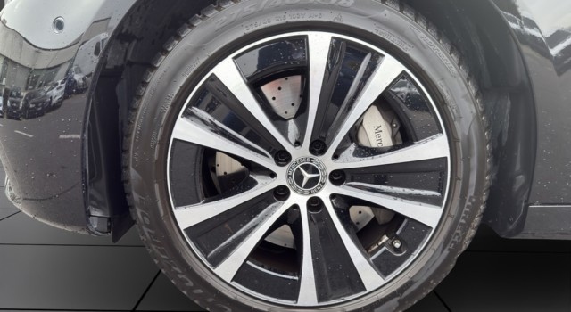 MERCEDES-BENZ E 300 de T 4Matic EQ Star 9G-Tronic