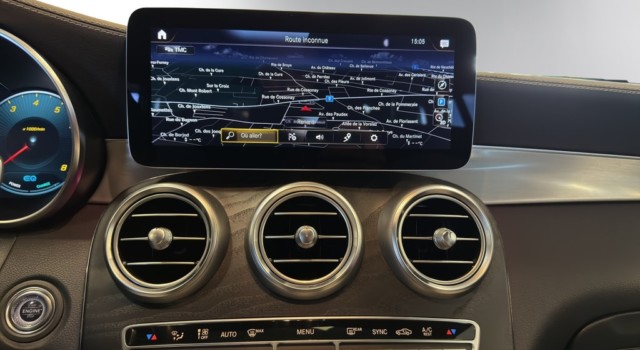 MERCEDES-BENZ GLC 300 AMG Line 4Matic