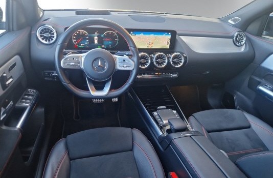 MERCEDES-BENZ EQA 250 AMG Line AMG Line