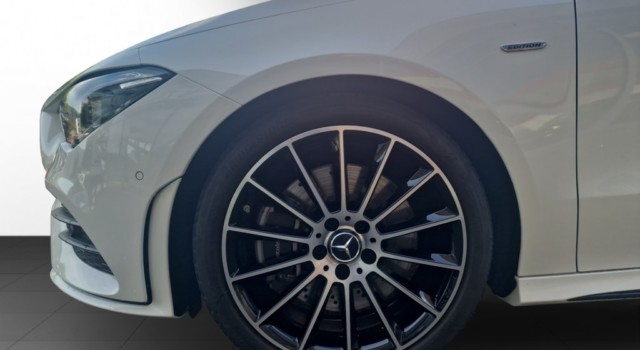 MERCEDES-BENZ CLA 250 AMG Line 4Matic
