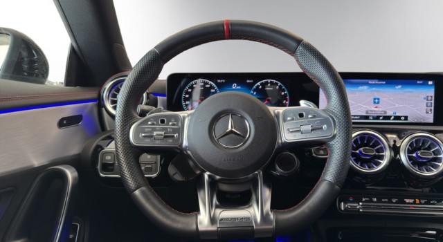 MERCEDES-BENZ CLA 35 AMG 4Matic