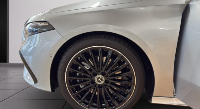 MERCEDES-BENZ A 220 4Matic 8G-DCT