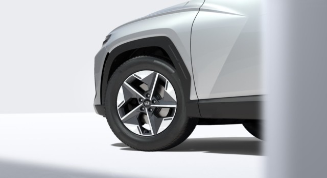 HYUNDAI TUCSON 1.6 TGDI HEV Amplia 2WD