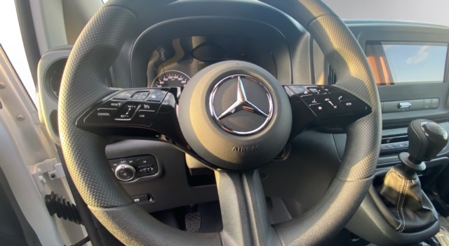 MERCEDES-BENZ VITO 110 CDI Lang Pro