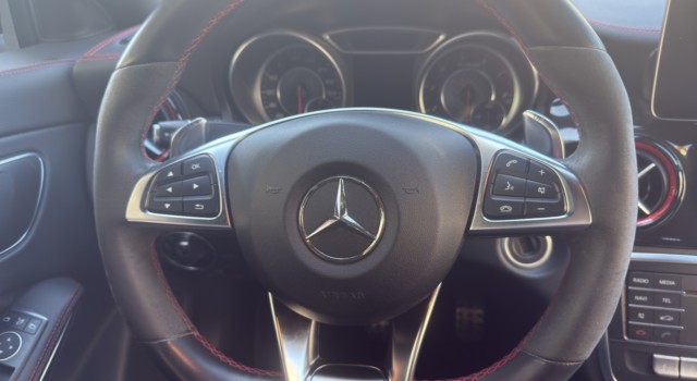 MERCEDES-BENZ CLA 45 AMG 4Matic