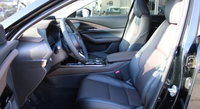 MAZDA CX-30 SKYACTIV-X 186 M Hybrid Takumi AWD AT