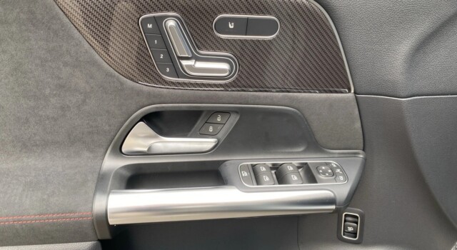 MERCEDES-BENZ GLA 45 AMG GLA AMG 45 S 4Matic+ 8G-DCT