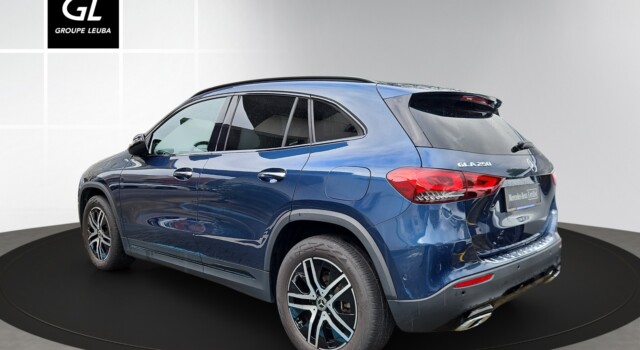 MERCEDES-BENZ GLA 250 4Matic Progressive 8G-DCT