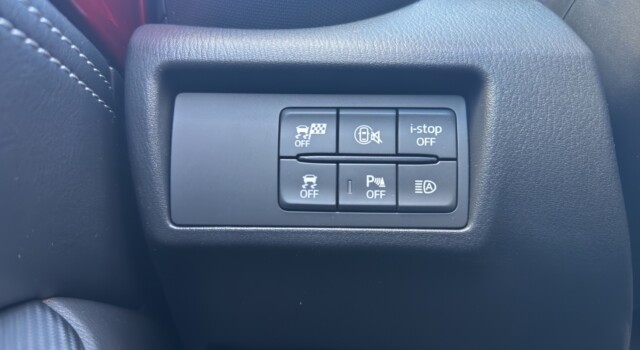 MAZDA MX-5 Skyactiv-G 132 Homura