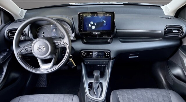 MAZDA 2 Hybrid Centre-line