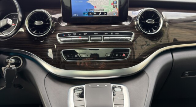 MERCEDES-BENZ V 220 d Exclusive lang 4Matic 9G-Tronic