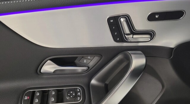 MERCEDES-BENZ A 220 4Matic 8G-DCT