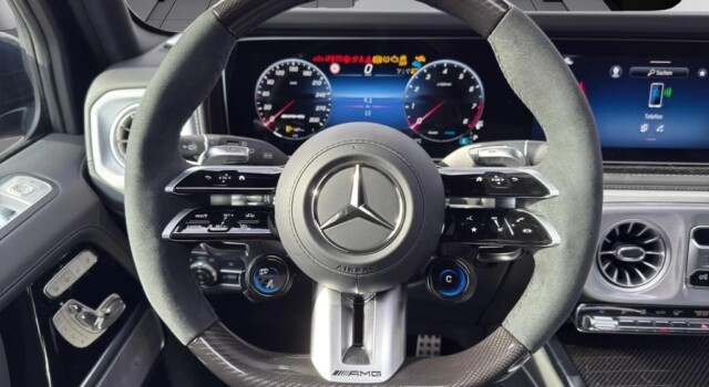 MERCEDES-BENZ G 63 AMG 9G-Tronic