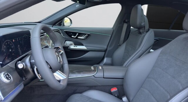 MERCEDES-BENZ E 220 d 4Matic 9G-Tronic