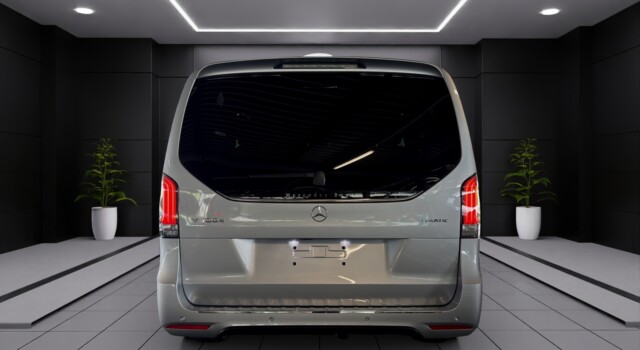 MERCEDES-BENZ V 300 d lang Swiss Edition 4Matic 9G-Tronic